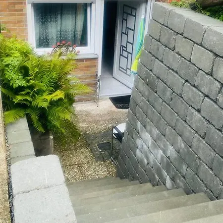 Apartmán Apt. Sims Bei Stuttgart Flughafen/metzingen 2-6 Person *